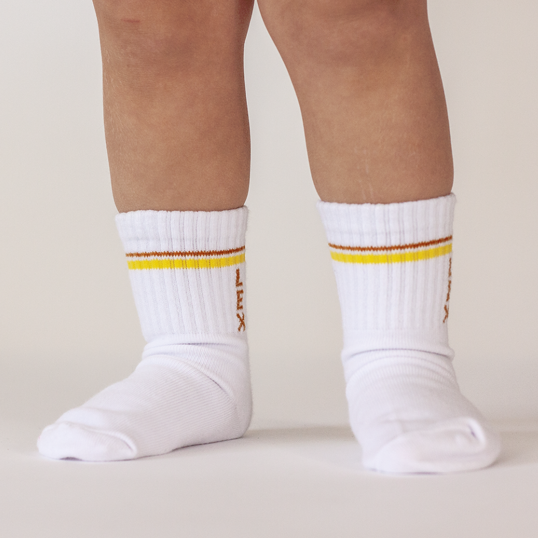 WANDER CREW SOCKS (RETRO YELLOW STRIPE)