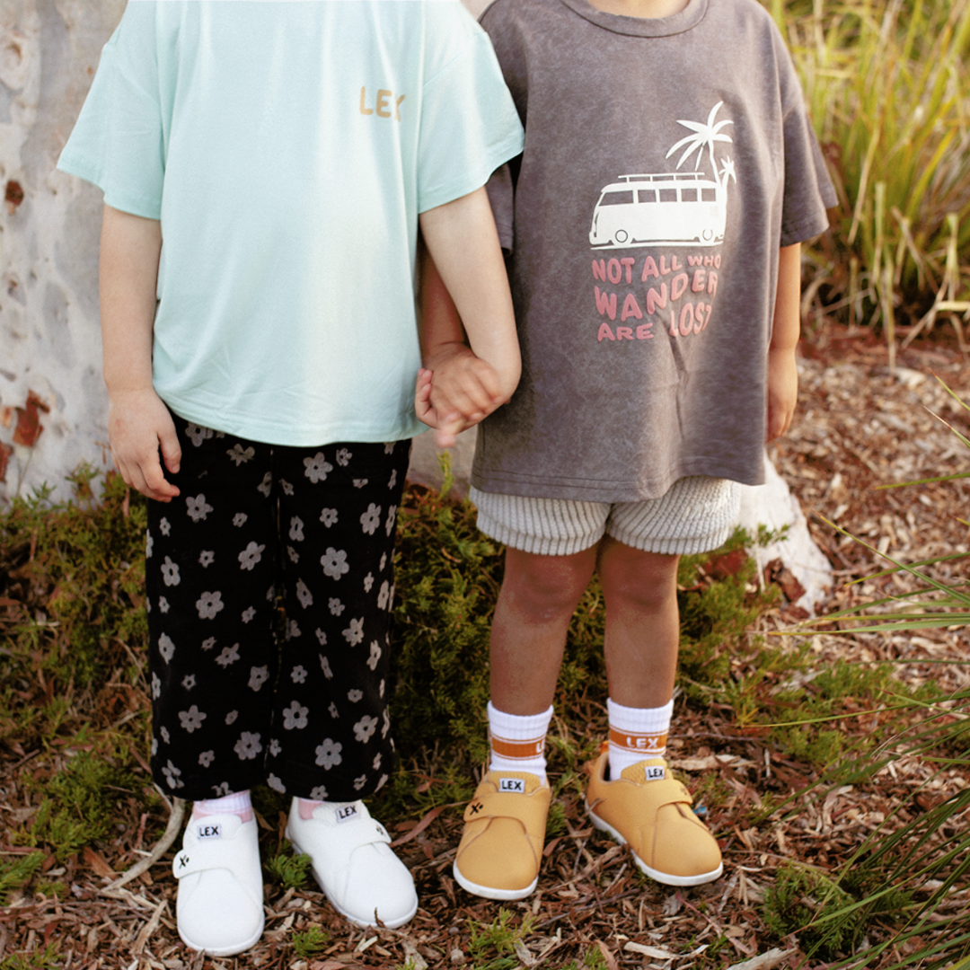THE EXPLORER KIDS TEE