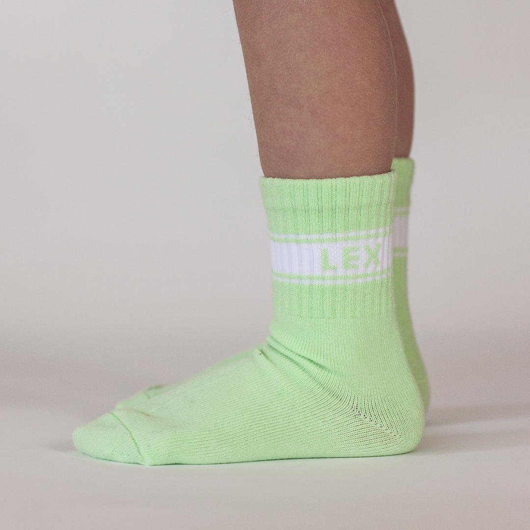 WANDER CREW SOCKS (LIME GREEN)