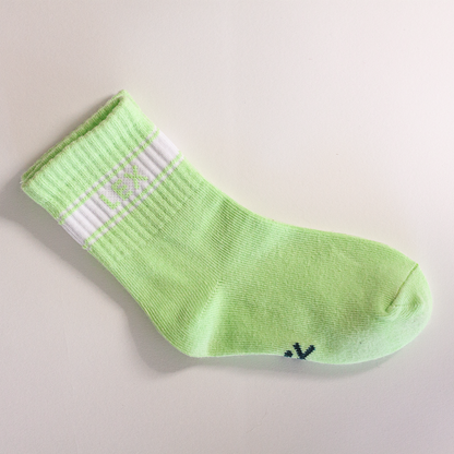 WANDER CREW SOCKS (LIME GREEN)