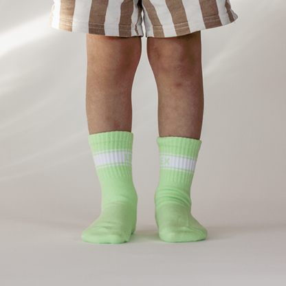 WANDER CREW SOCKS (LIME GREEN)