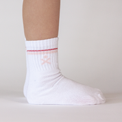 WANDER CREW SOCKS (RETRO PINK STRIPE)