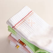WANDER CREW SOCKS (RETRO PINK STRIPE)